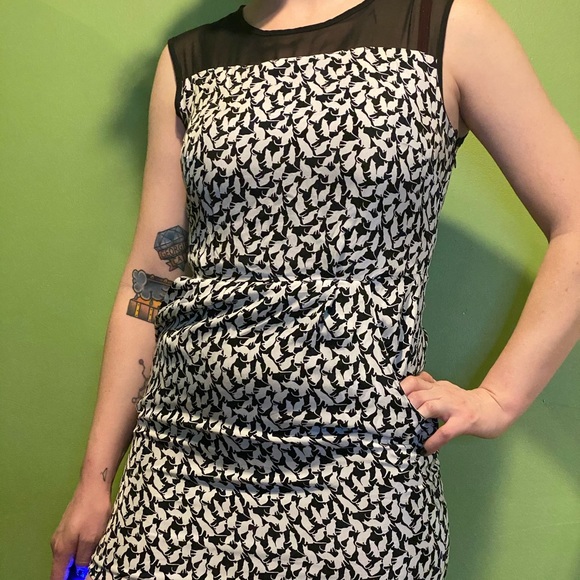 Cat print dress with sheer panel - Picture 3 of 5